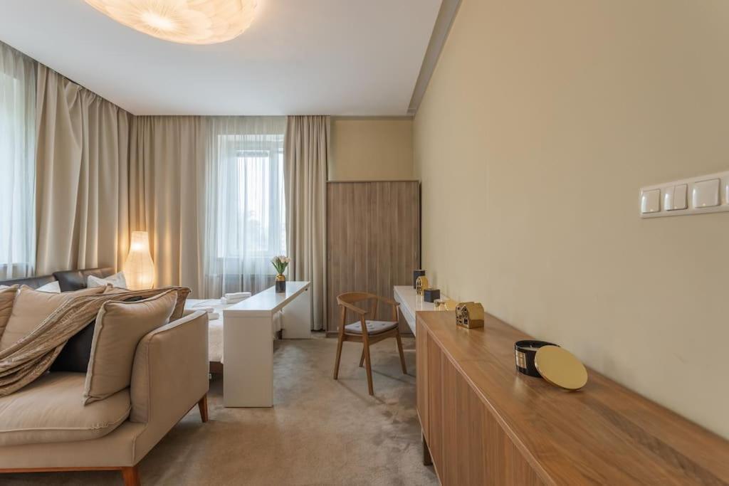 Close-Urban Chic - City Center - Studio Apartment - Plac Konstytucji Βαρσοβία Εξωτερικό φωτογραφία