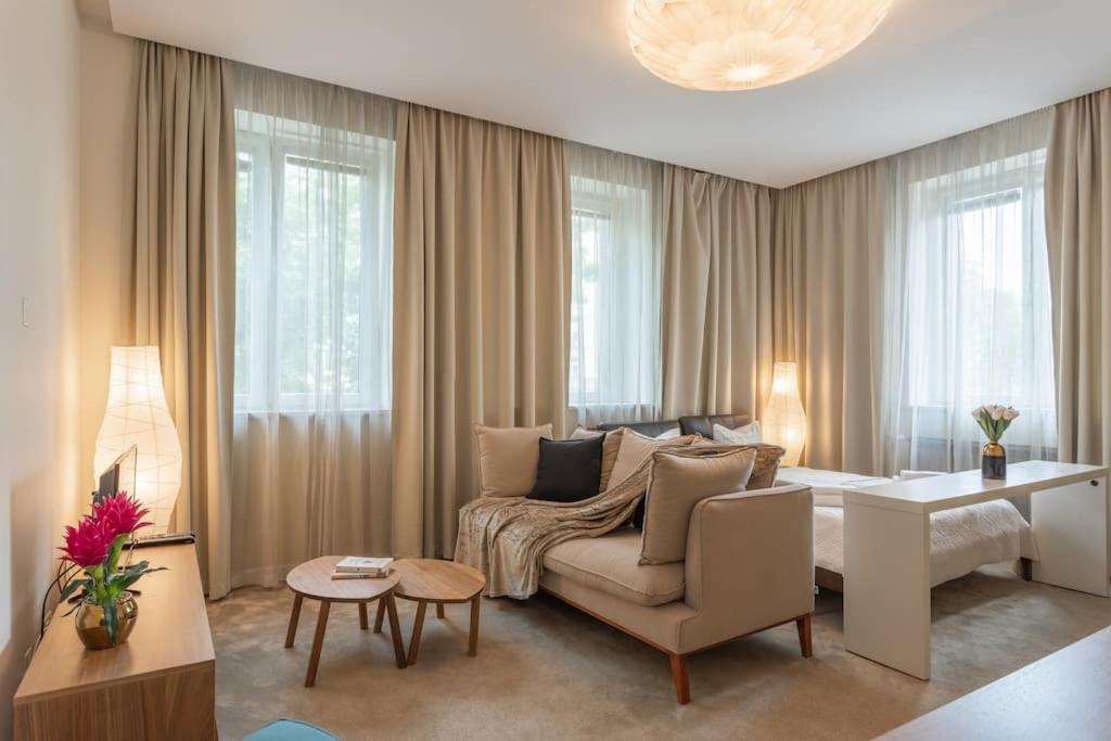 Close-Urban Chic - City Center - Studio Apartment - Plac Konstytucji Βαρσοβία Εξωτερικό φωτογραφία